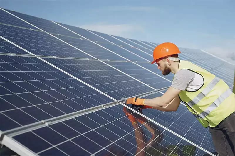 Baubz' Solar Elegance: Ein stilvoller Ansatz, um die Zukunft voranzutreiben