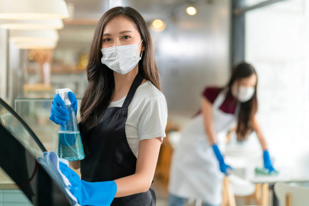 Teppichreinigungsgeräte für die Schulwartung